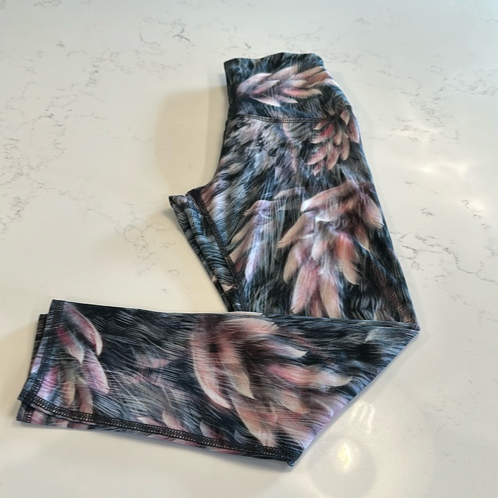 Cropped length leggings